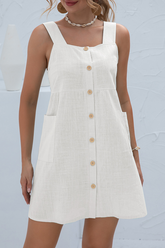 Vestidos con tirantes y cuello cuadrado, con hebilla y bolsillo liso